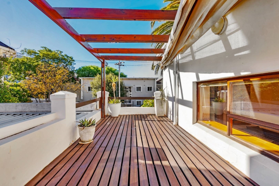 3 Bedroom Property for Sale in Tamboerskloof Western Cape